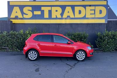 2011 Volkswagen POLO - Thumbnail