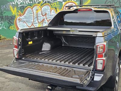 2021 Isuzu D-Max - Thumbnail