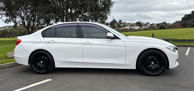 2013 BMW 320d - Thumbnail