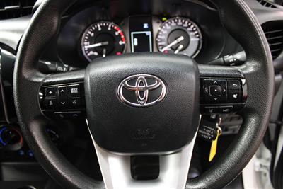 2022 Toyota Hilux - Thumbnail