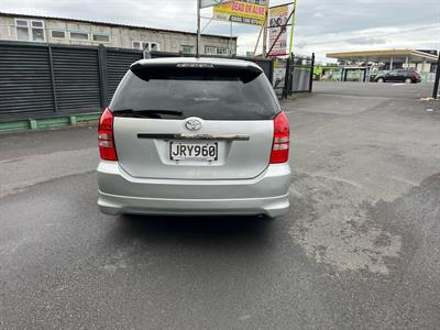 2005 Toyota Wish - Thumbnail