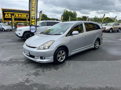 2005 Toyota Wish - Thumbnail