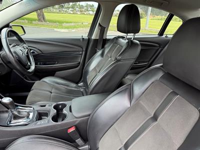 2015 Holden Commodore - Thumbnail