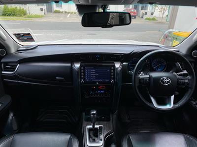 2021 Toyota Fortuner - Thumbnail