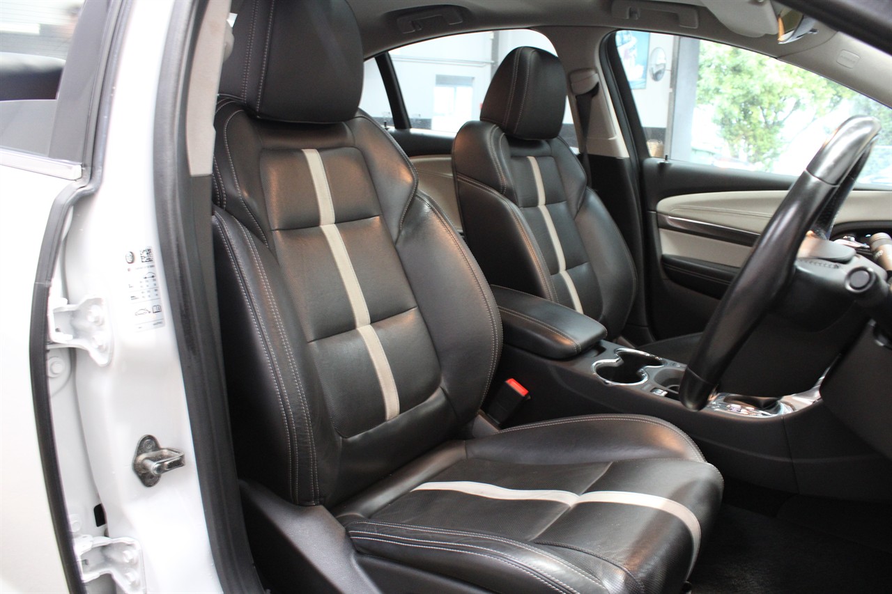 2016 Holden COMMODORE