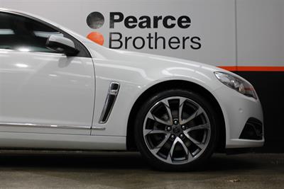 2016 Holden COMMODORE - Thumbnail