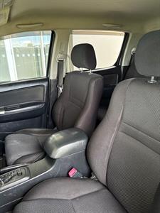 2015 Toyota Hilux - Thumbnail