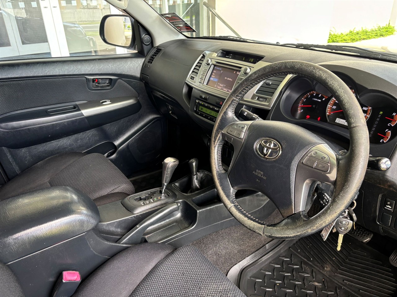 2015 Toyota Hilux