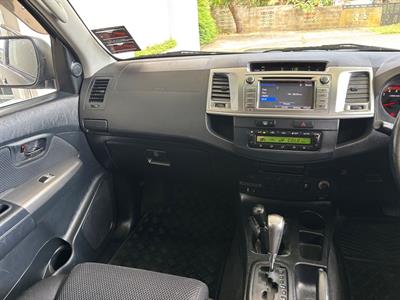 2015 Toyota Hilux - Thumbnail