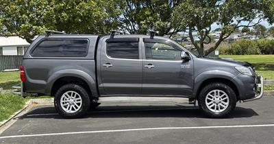 2015 Toyota Hilux - Thumbnail