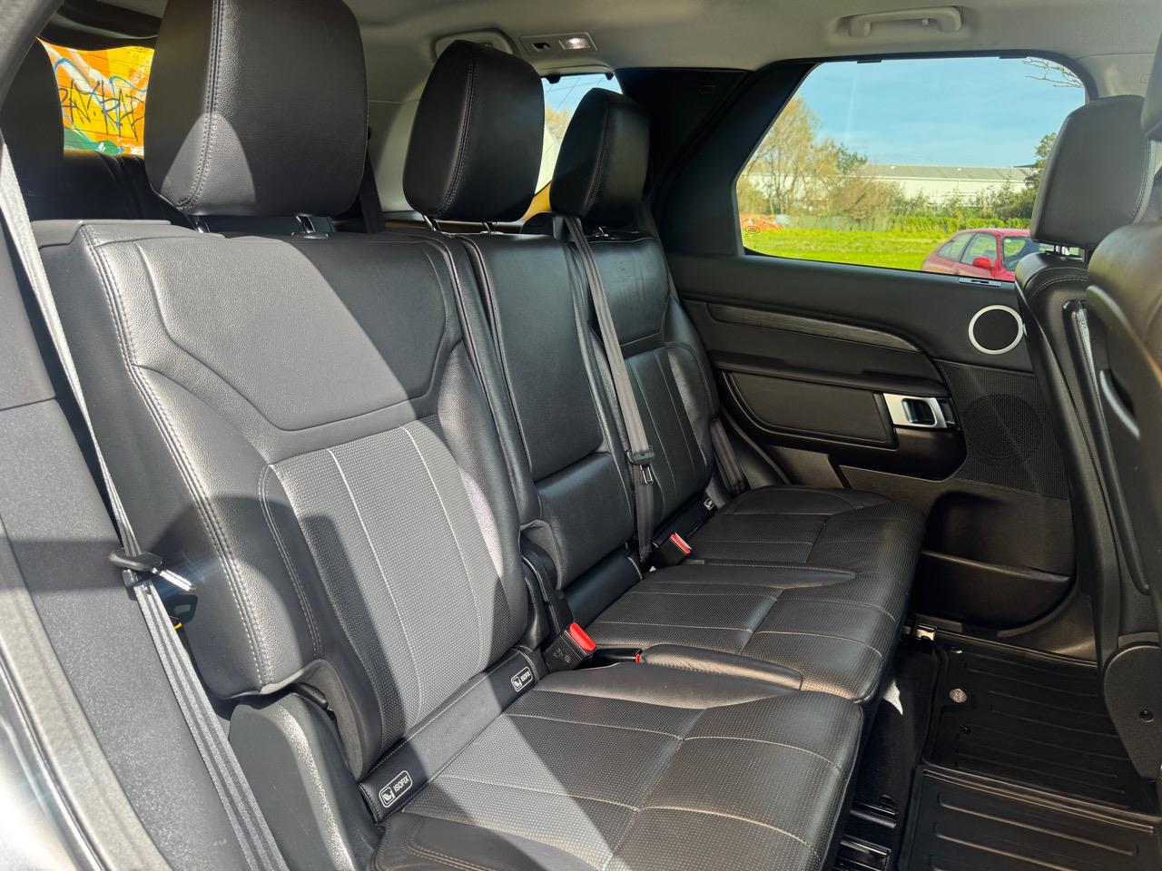 2018 Land Rover DISCOVERY