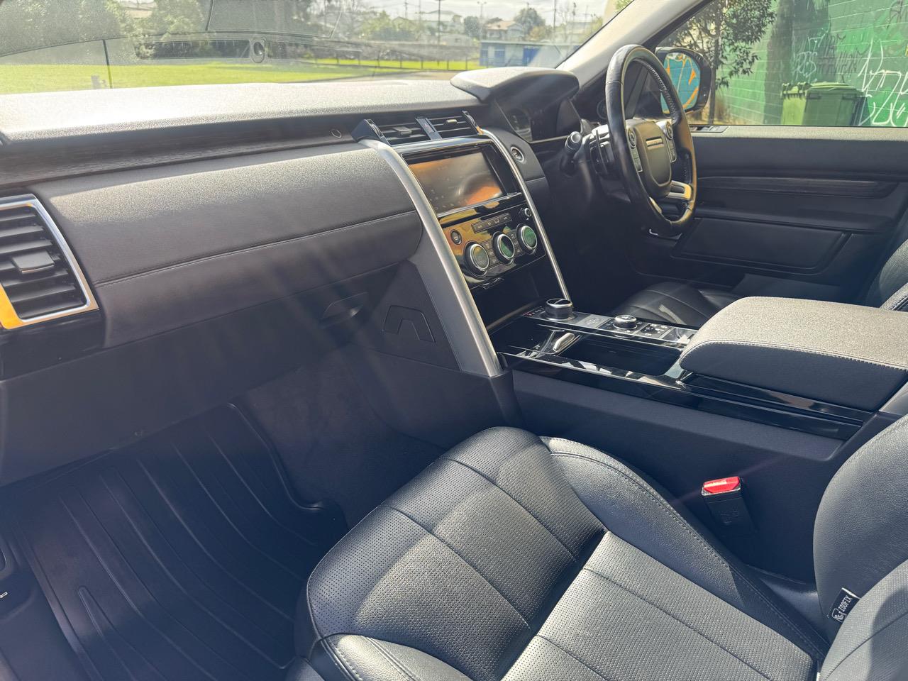 2018 Land Rover DISCOVERY