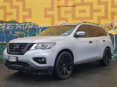 2020 Nissan Pathfinder - Thumbnail