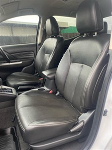 2022 Mitsubishi Triton - Thumbnail