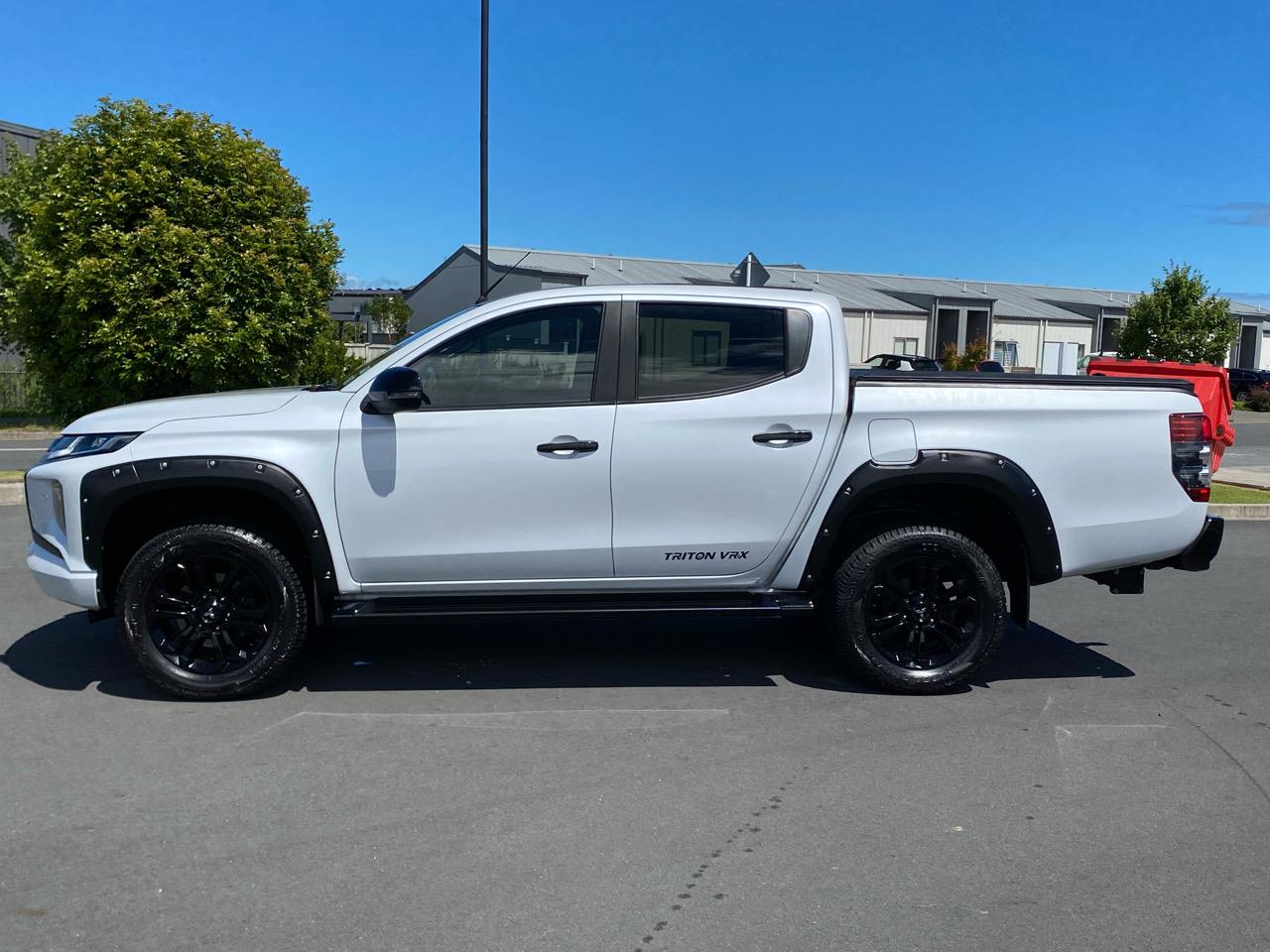 2022 Mitsubishi Triton