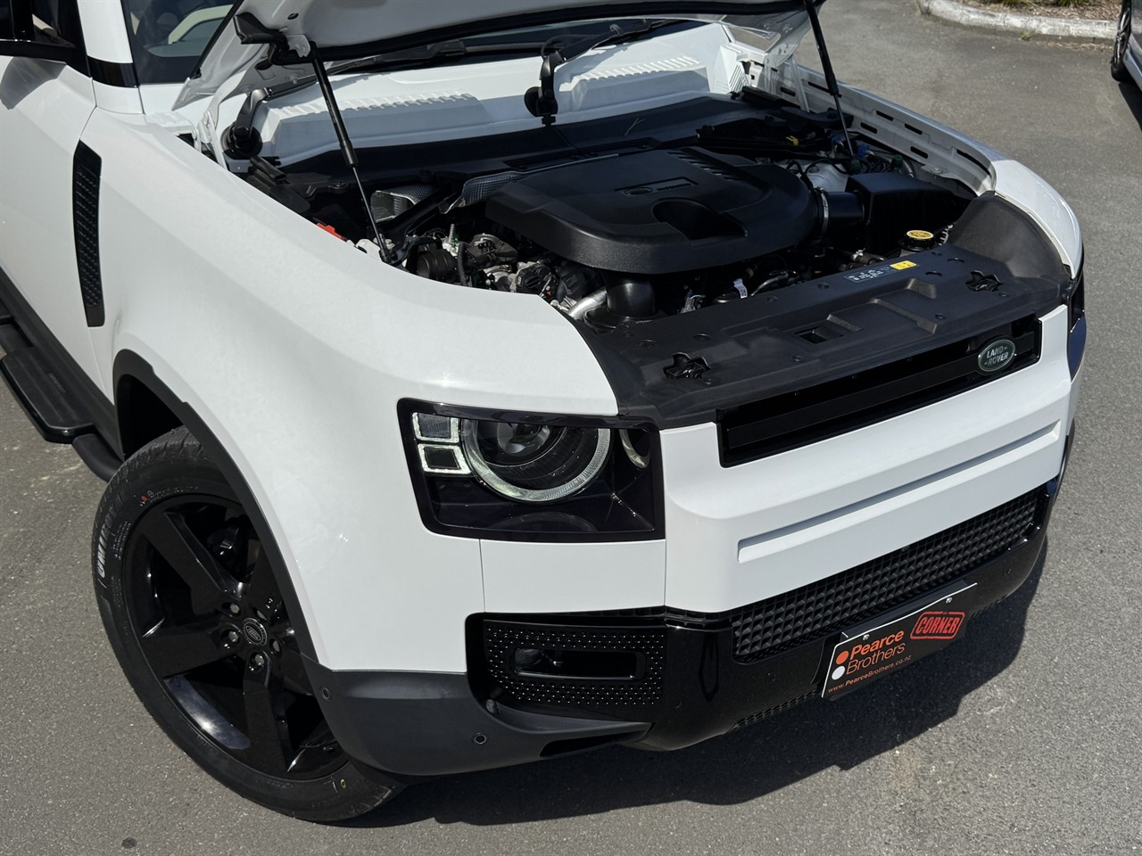 2023 Land Rover Defender