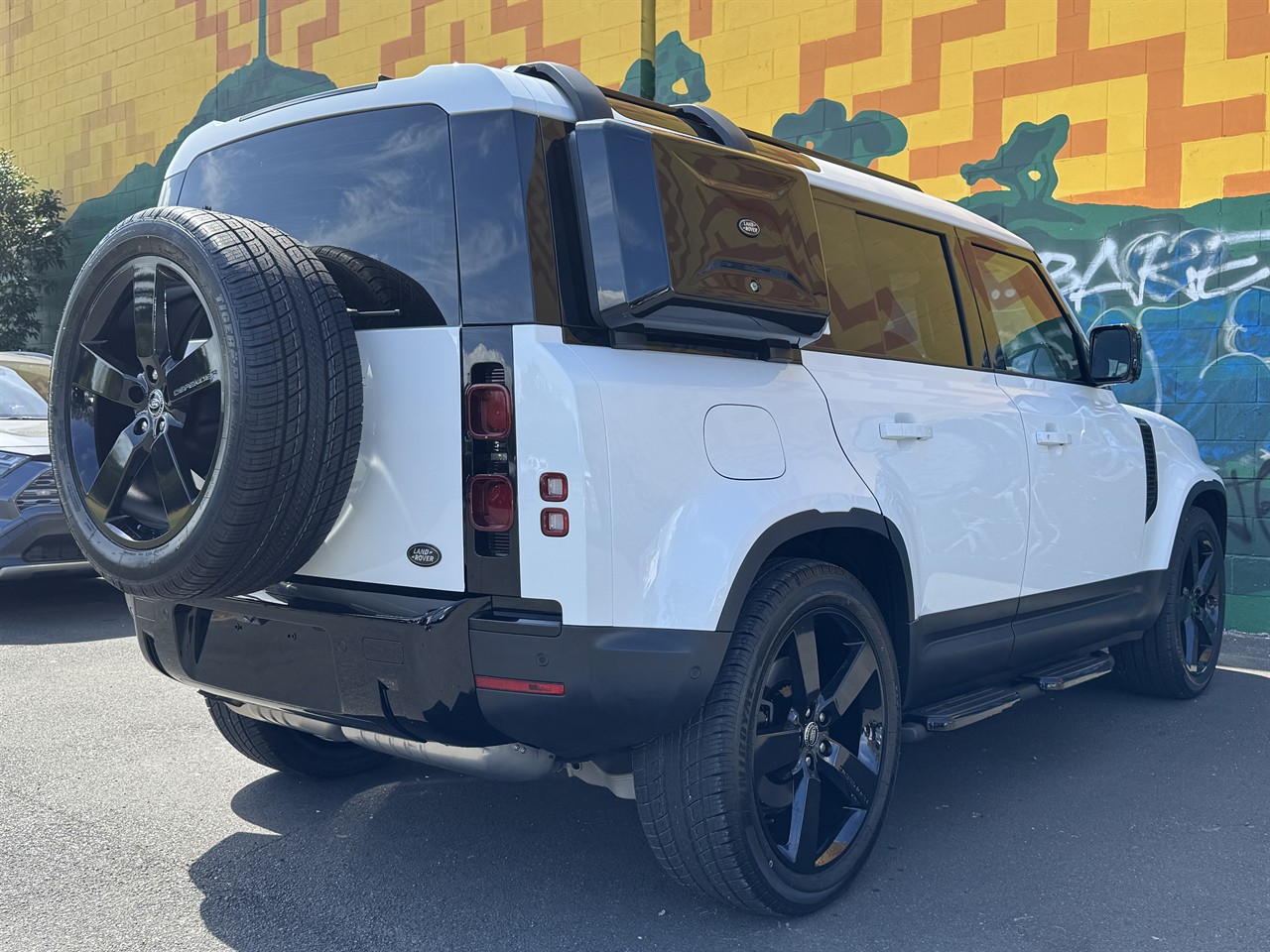 2023 Land Rover Defender