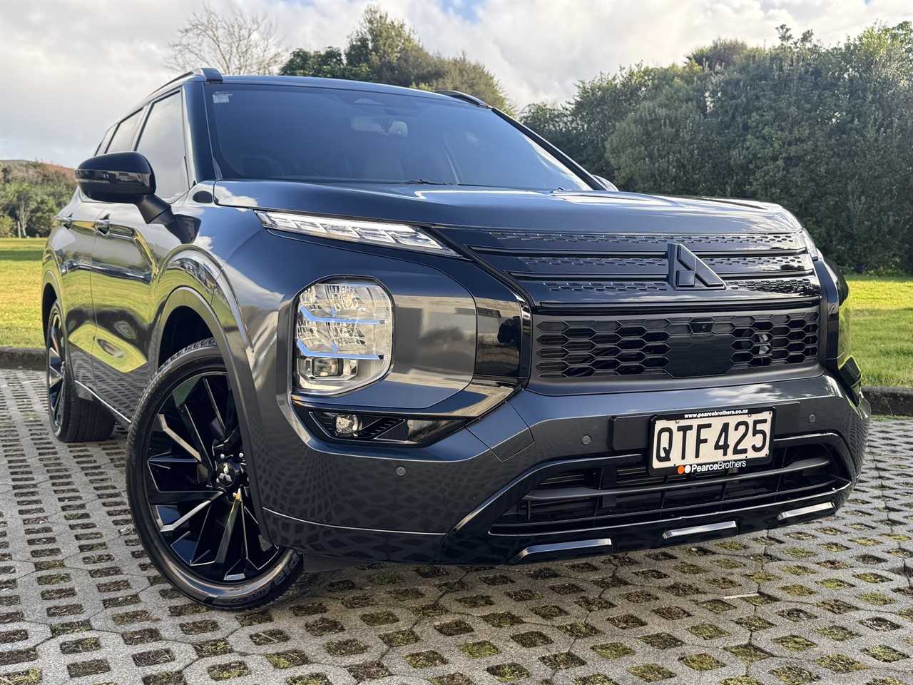 2024 Mitsubishi Outlander