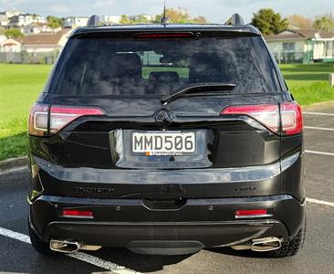 2019 Holden Acadia - Thumbnail