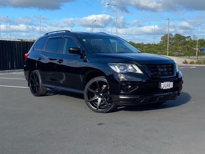 2018 Nissan Pathfinder - Image Coming Soon