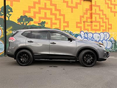 2017 Nissan X-Trail - Thumbnail