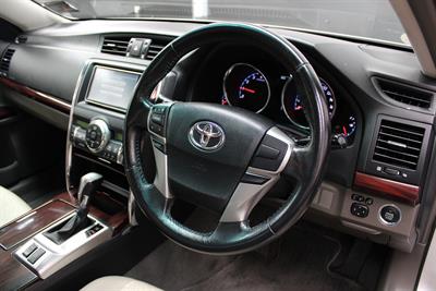 2010 Toyota Mark-X - Thumbnail