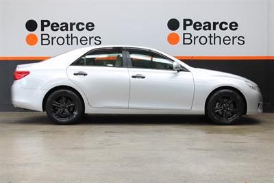 2010 Toyota Mark-X - Thumbnail