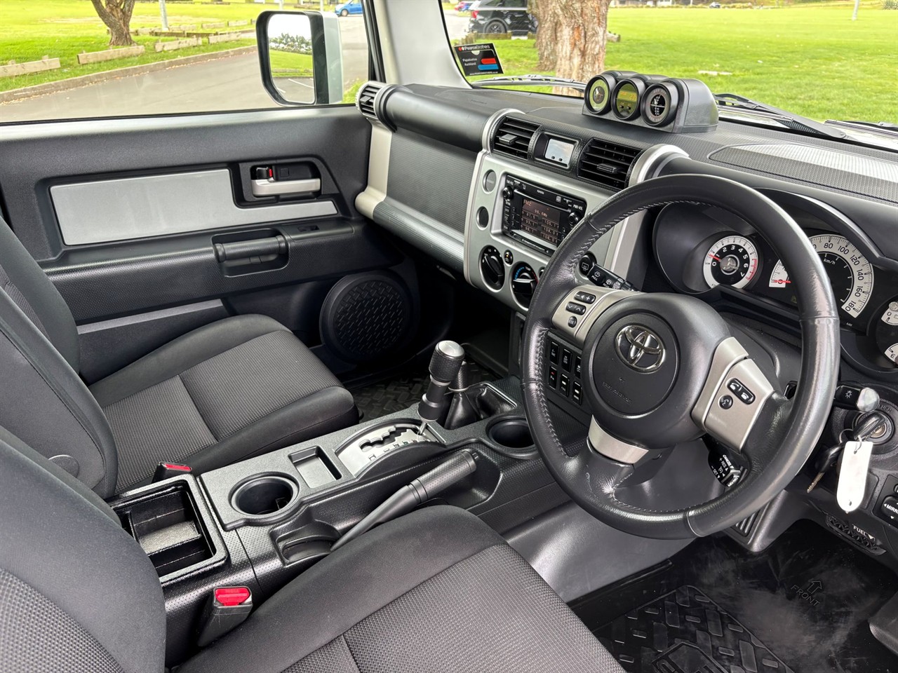 2011 Toyota FJ Cruiser