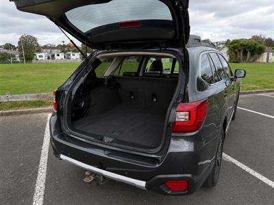 2015 Subaru Outback - Thumbnail