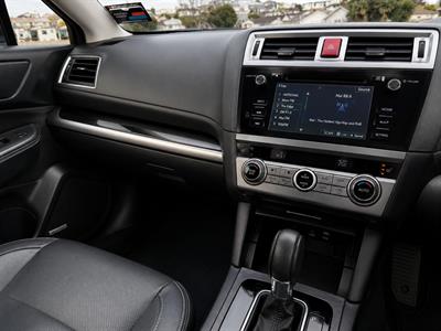 2015 Subaru Outback - Thumbnail