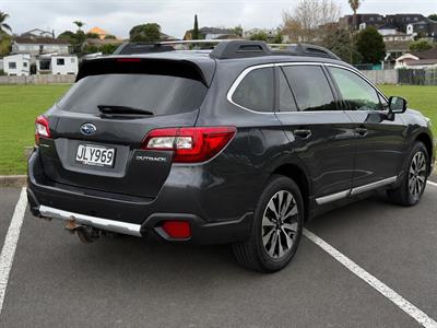 2015 Subaru Outback - Thumbnail