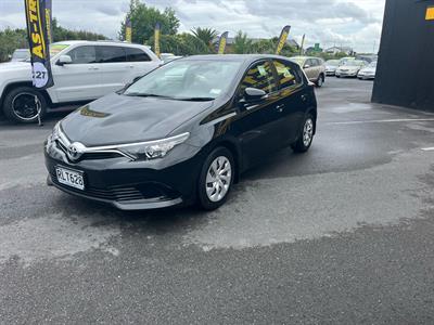 2018 Toyota Corolla - Thumbnail