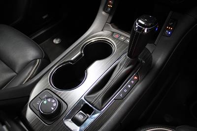 2019 Holden Acadia - Thumbnail