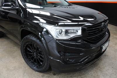 2019 Holden Acadia - Thumbnail