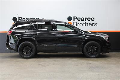 2019 Holden Acadia - Thumbnail