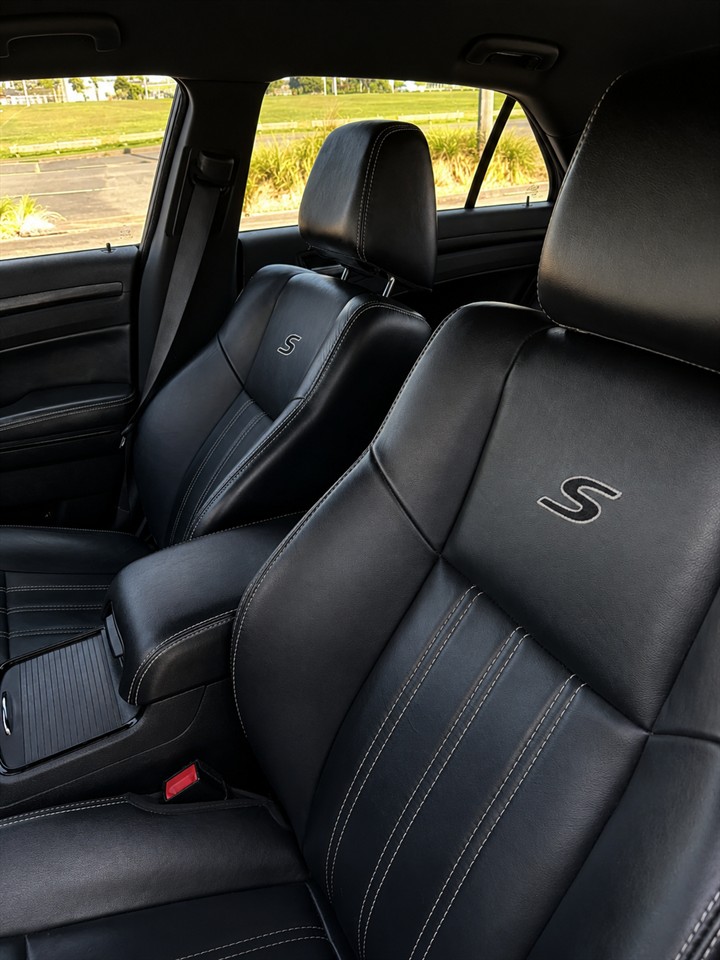 2014 Chrysler 300