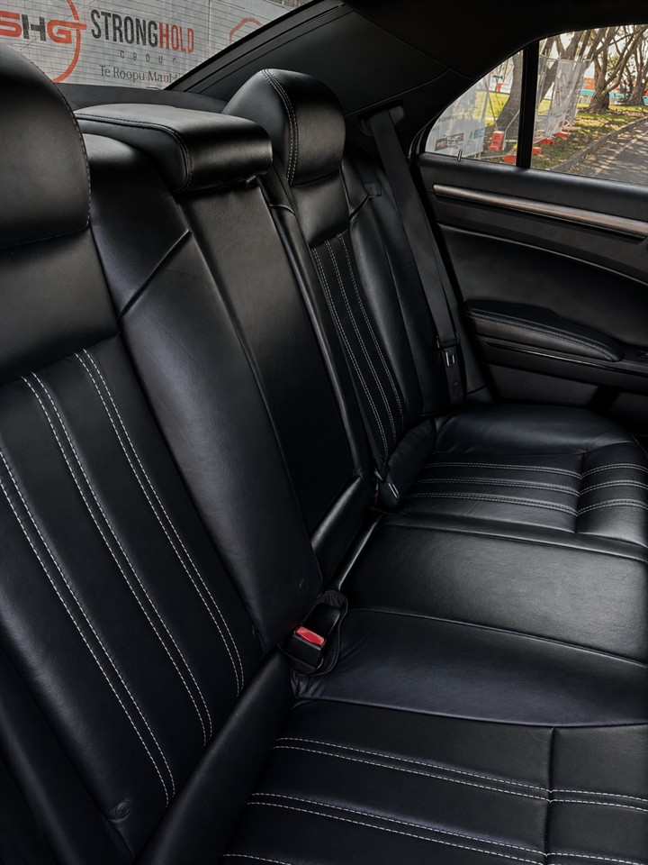 2014 Chrysler 300