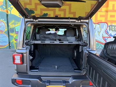 2019 Jeep WRANGLER - Thumbnail