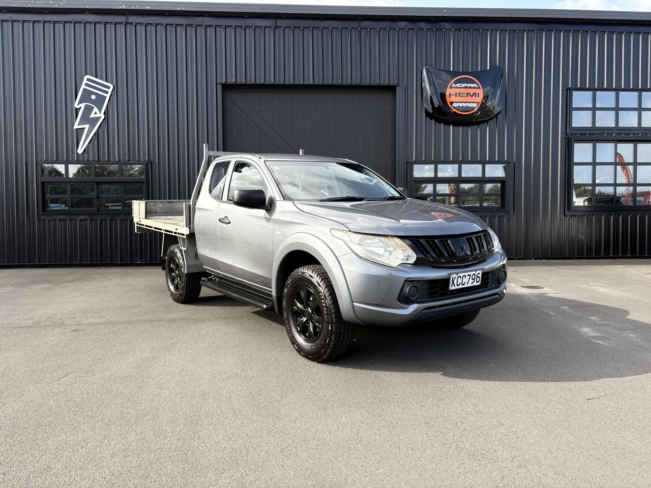 2016 Mitsubishi Triton