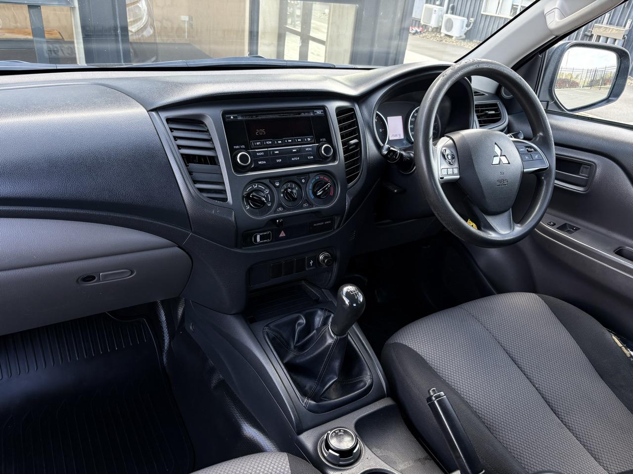 2016 Mitsubishi Triton