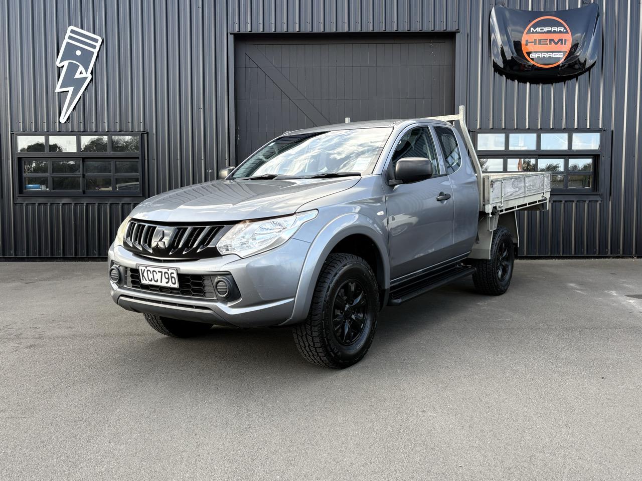2016 Mitsubishi Triton