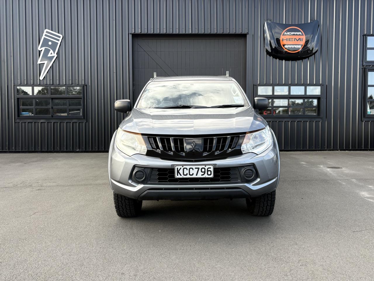 2016 Mitsubishi Triton