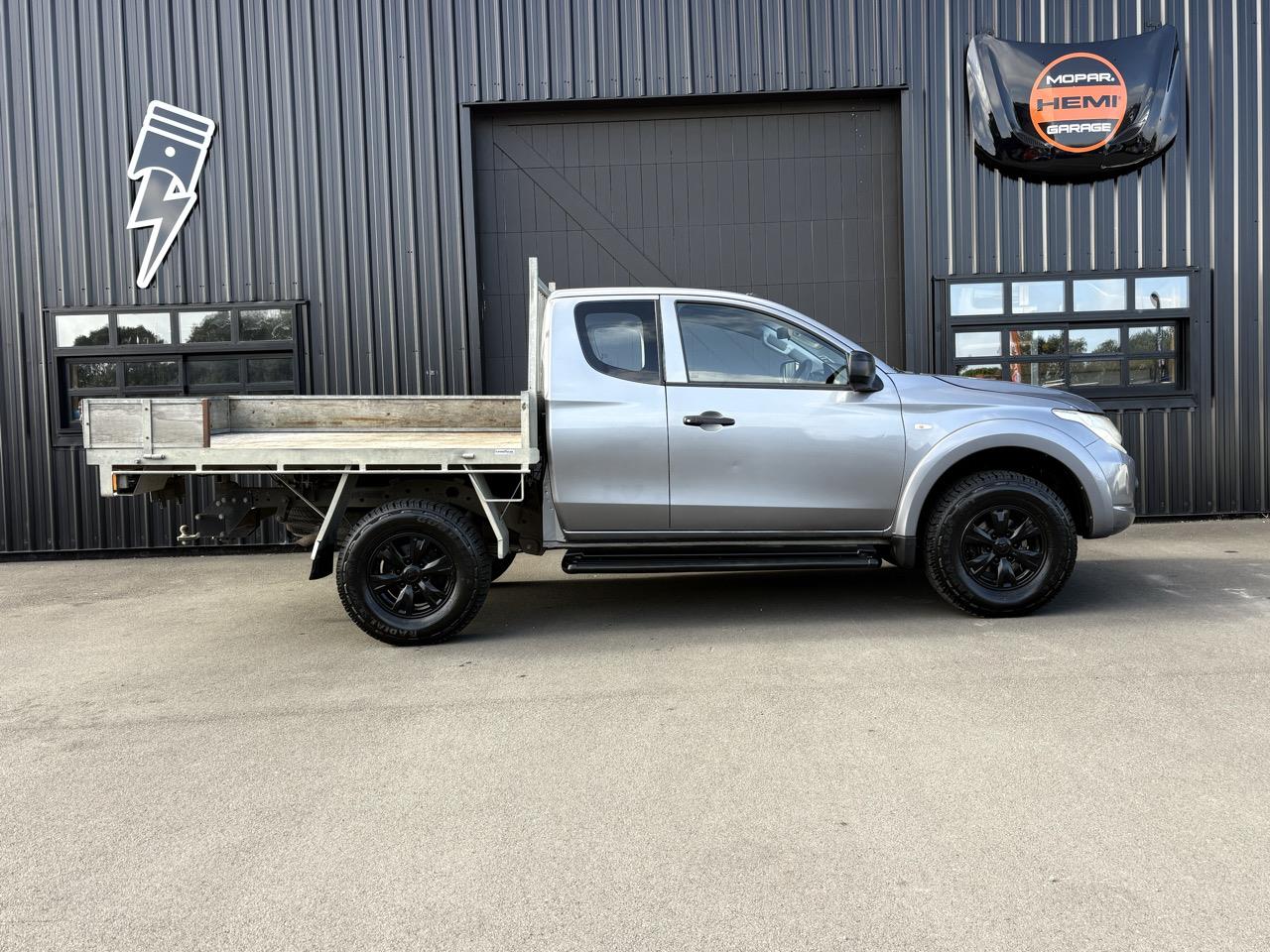 2016 Mitsubishi Triton