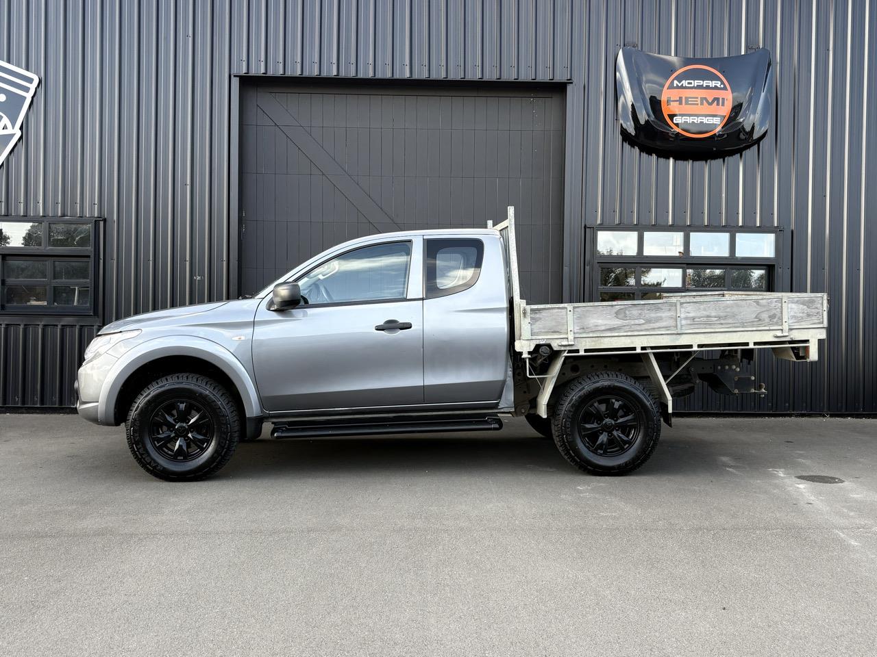 2016 Mitsubishi Triton