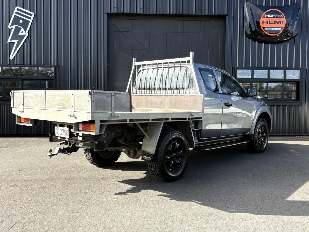 2016 Mitsubishi Triton