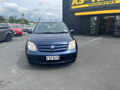 2003 Toyota Ist - Thumbnail