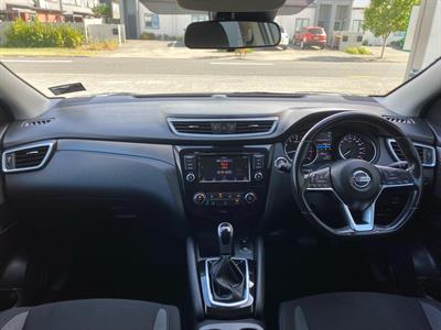 2021 Nissan QASHQAI - Thumbnail