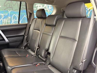 2017 Toyota Land Cruiser Prado - Thumbnail