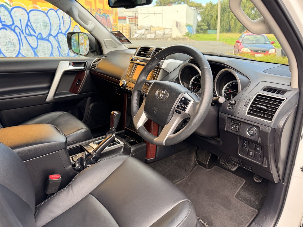 2017 Toyota Land Cruiser Prado