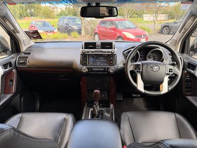 2017 Toyota Land Cruiser Prado - Thumbnail